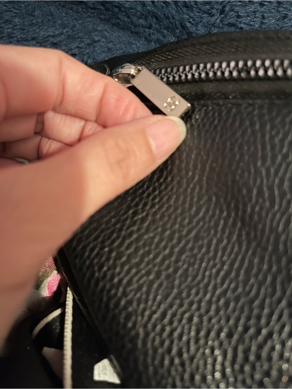 🖤CHANEL Logo Belt Bag🤍 - Picture 8 of 10